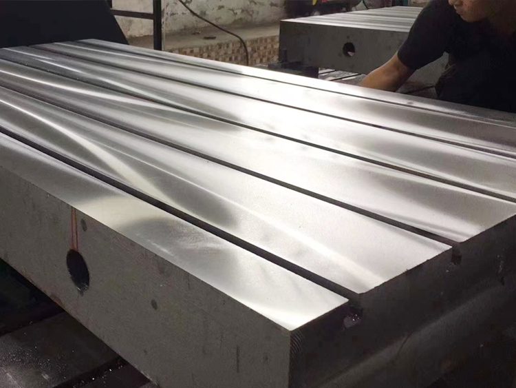 防銹鑄鐵平臺(tái)